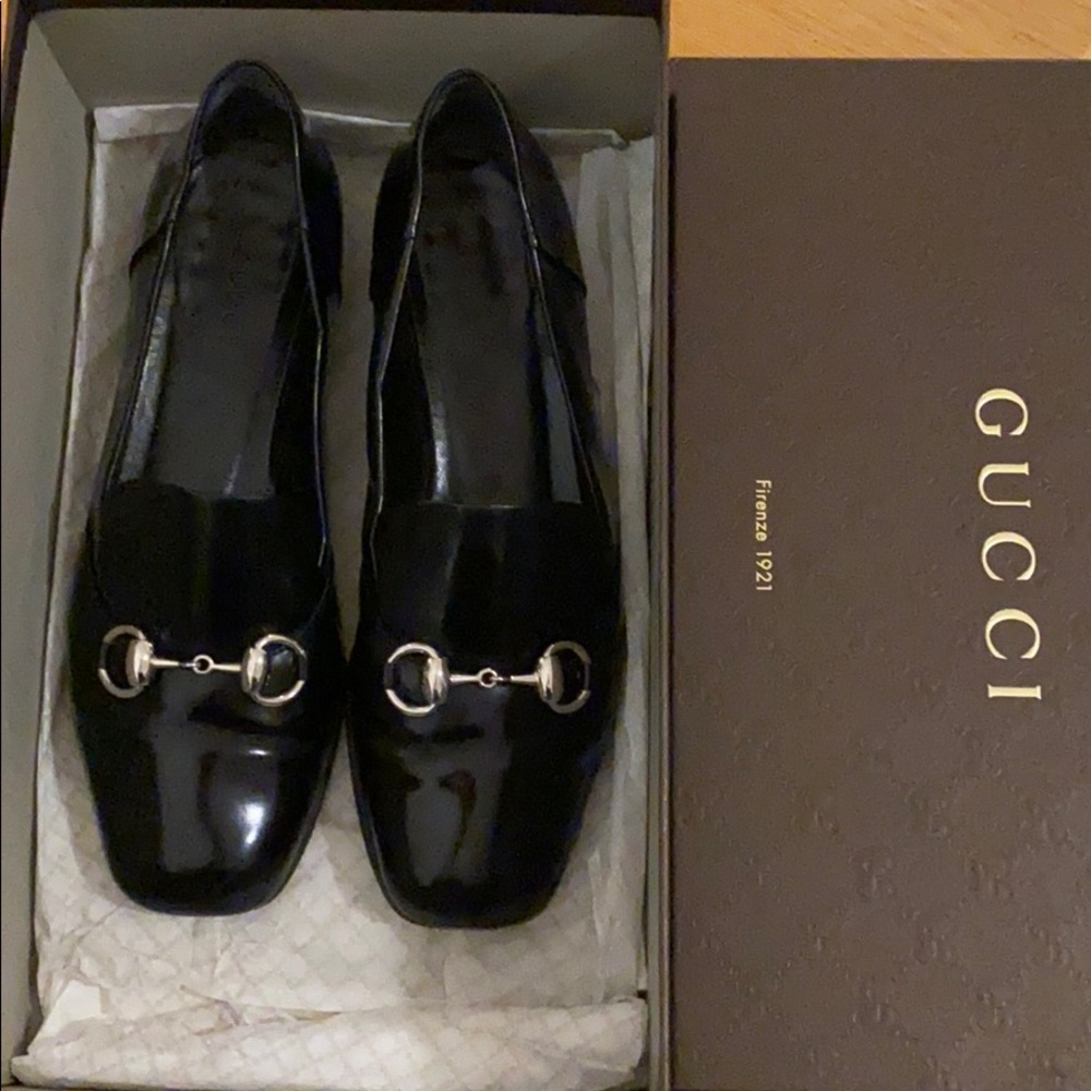 Gucci leather loafers shoes